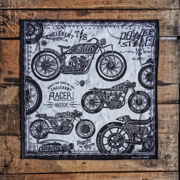 ผ้าเช็ดหน้าลาย ENGLEBERT(WHITE)