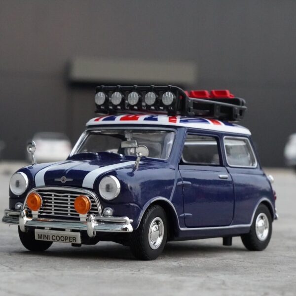 DIECAST MODEL CARS MOTOR MAX 1:18-M011
