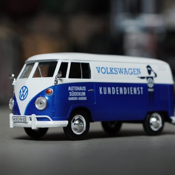 DIECAST MODEL CARS MOTOR MAX 1:24-M015